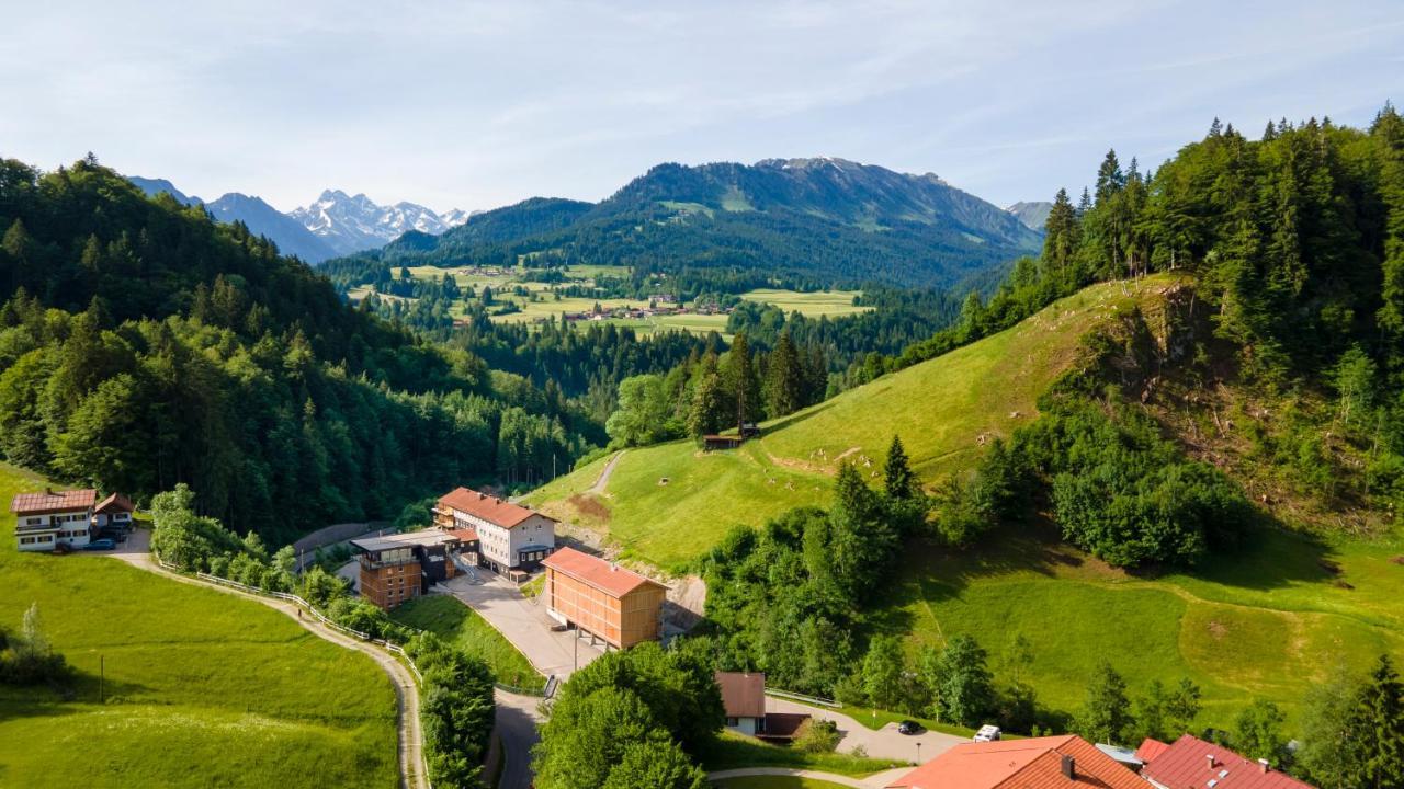 Oberstdorf Hostel Exterior photo
